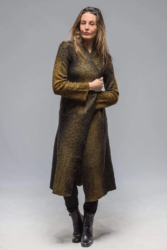 Caruba Long Duster In Gold