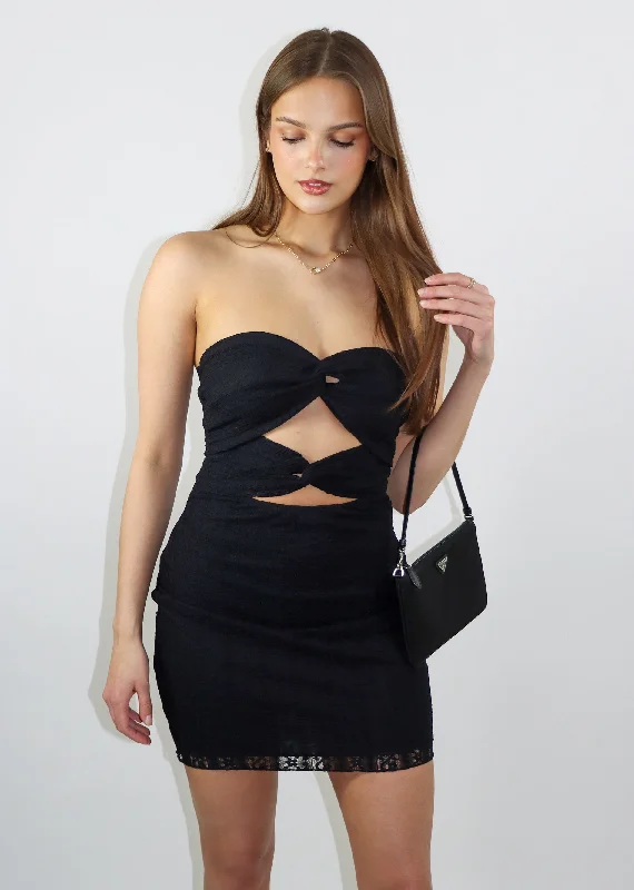 Slow Burn Strapless Dress ★ Black