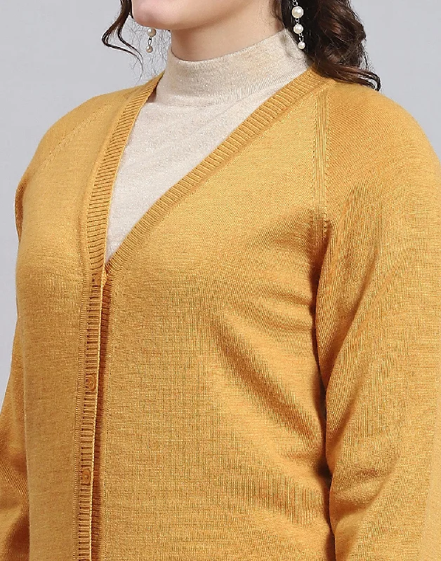 Women Mustard Solid V Neck Full Sleeve Sweater